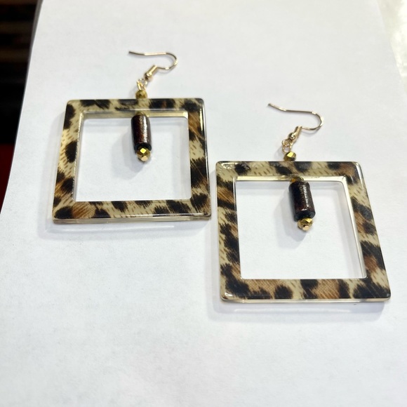 Leopard Print Earrings - Picture 6 of 10
